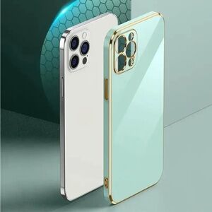 ✨5 for $20✨🧡Boutique - Aqua Gold iPhone 13 Pro Case - OS